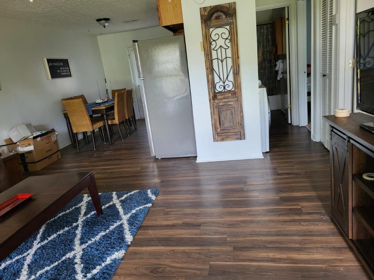 Welcome Home To This 2 Bedroom 1 Bath Apartment Near Ttu Cookeville Eksteriør billede